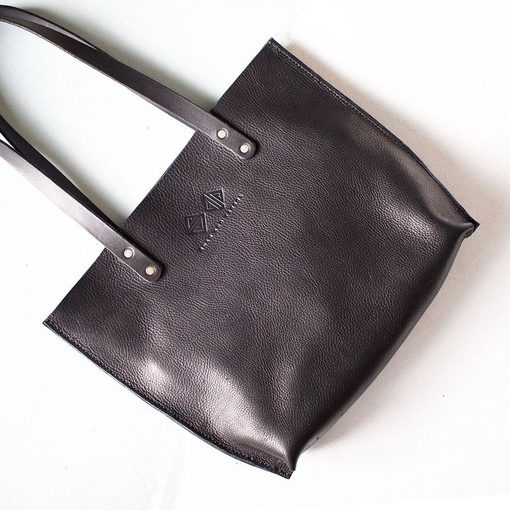 simple black leather tote